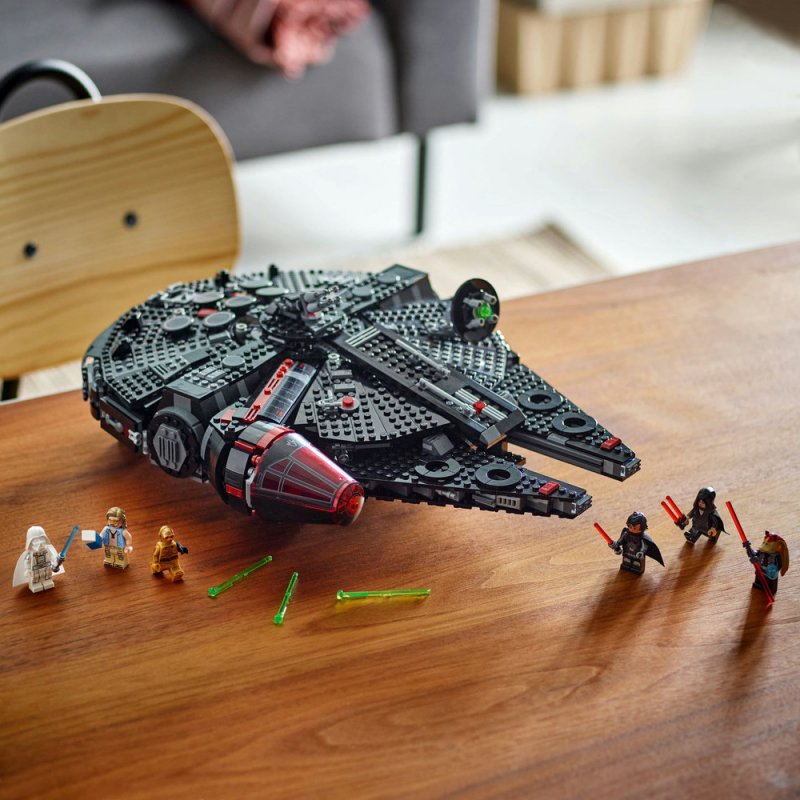 LEGO® Star Wars™ 75389 Temný Falcon