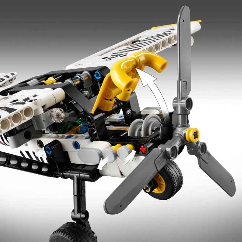 LEGO® Technic 42198 Letadlo do vzdálených oblastí