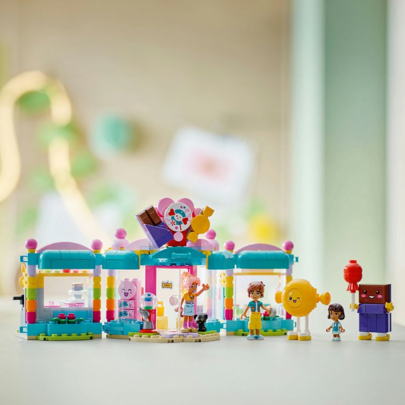 LEGO® Friends 42649 Cukrárna v městečku Heartlake