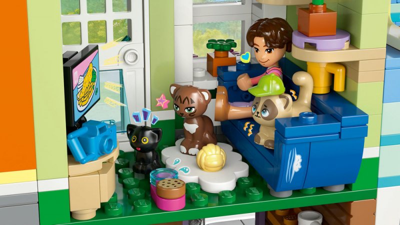 LEGO® Friends 42670 Apartmány a obchody v městečku Heartlake