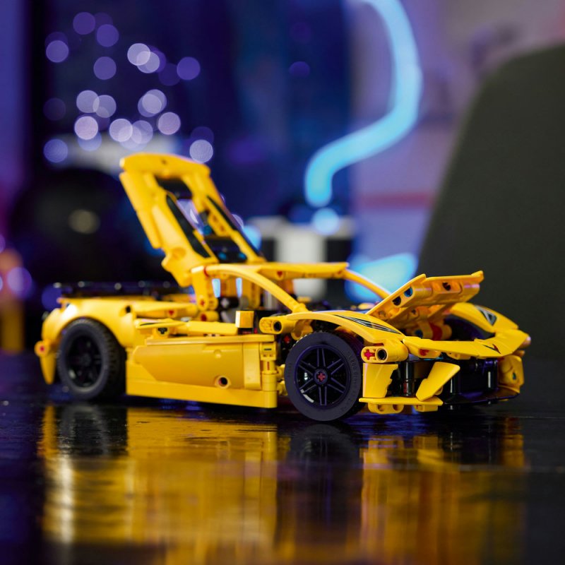 LEGO® Technic 42205 Chevrolet Corvette Stingray